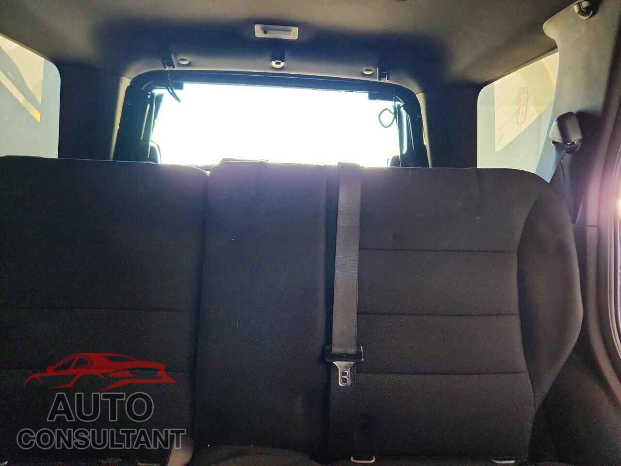 FORD ESCAPE 2010 - 1FMCU9D74AKB64348