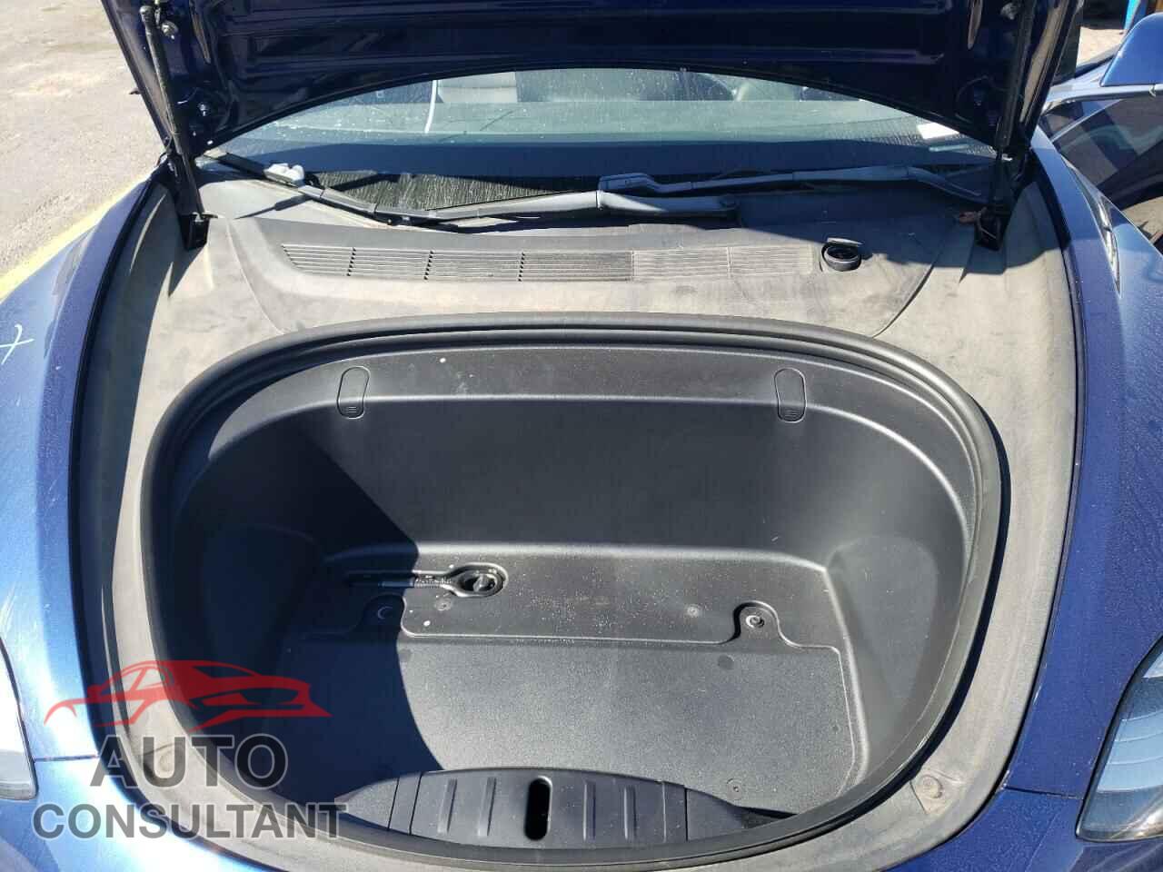 TESLA MODEL 3 2019 - 5YJ3E1EA2KF401043