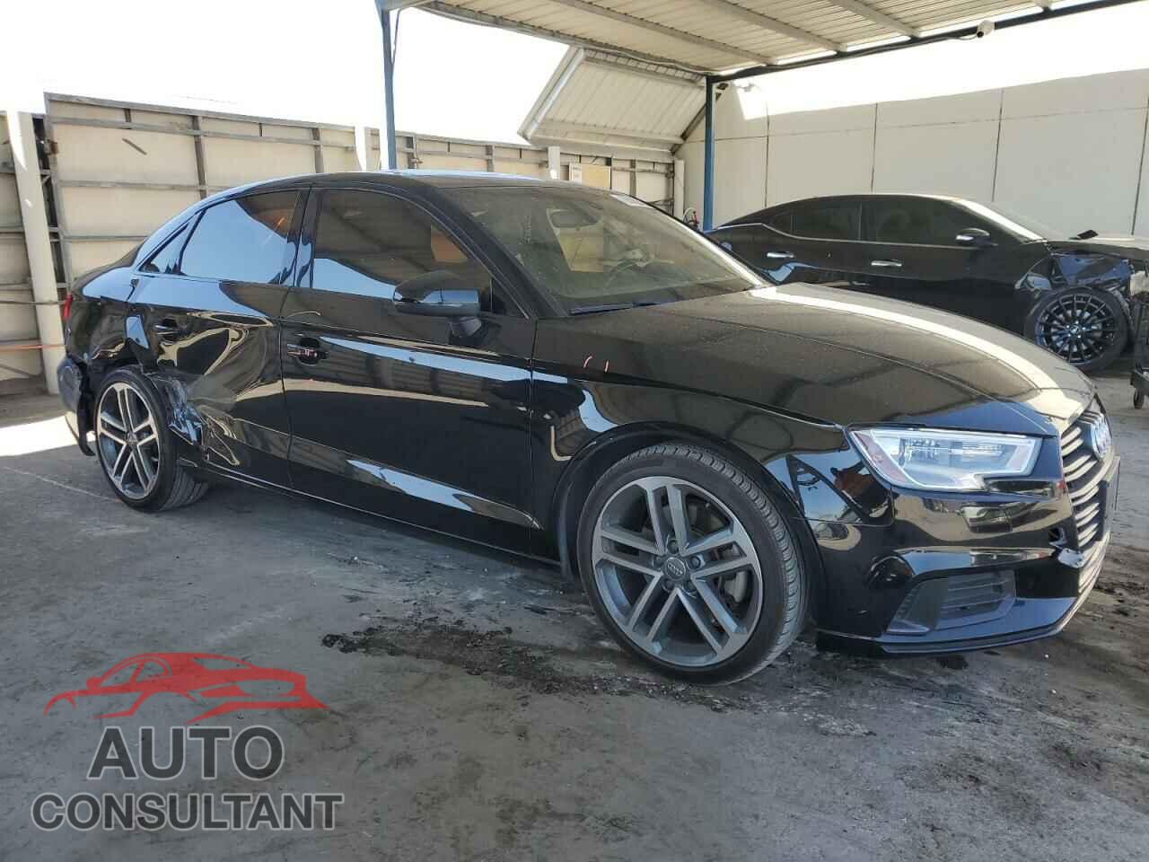 AUDI A3 2019 - WAUAUGFF0KA085901