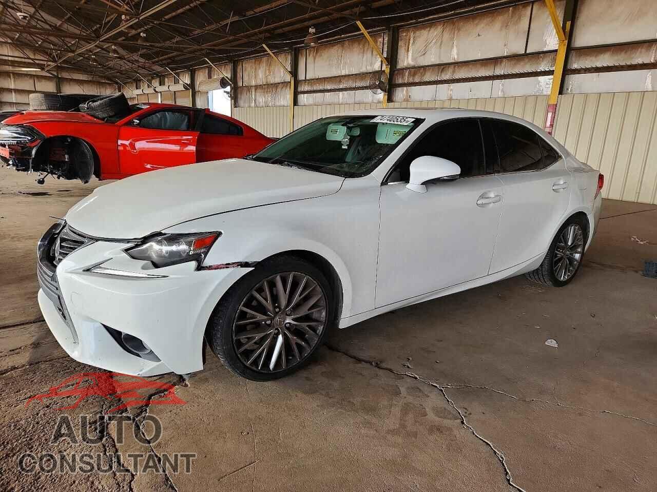 LEXUS IS 2014 - JTHBF1D25E5029690