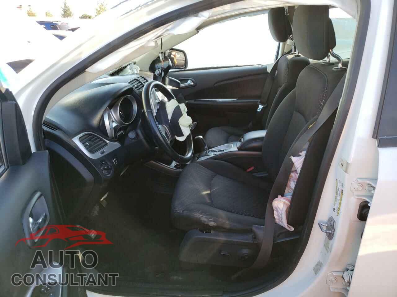 DODGE JOURNEY 2019 - 3C4PDCBB1KT804560
