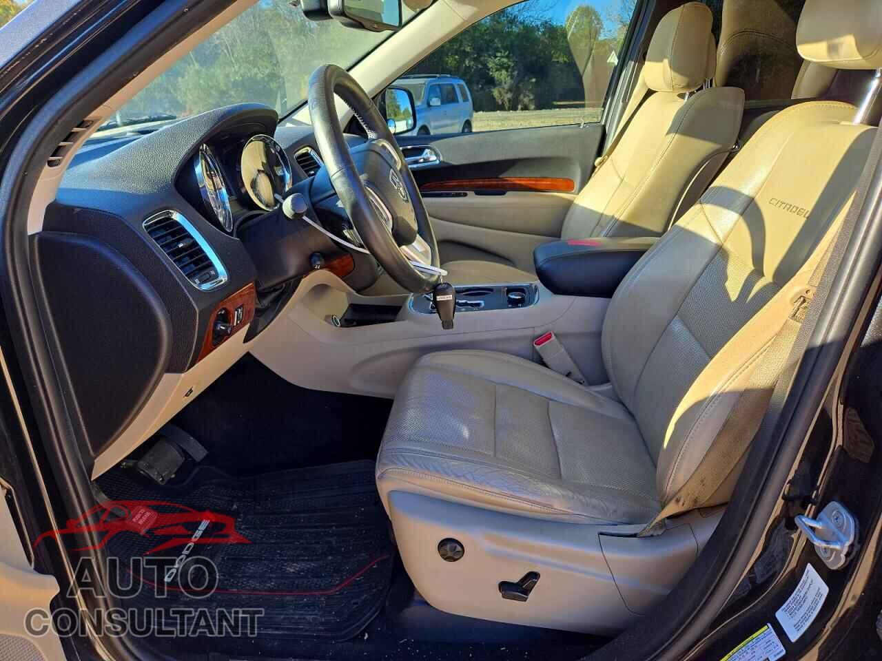 DODGE DURANGO 2013 - 1C4SDJET1DC500663