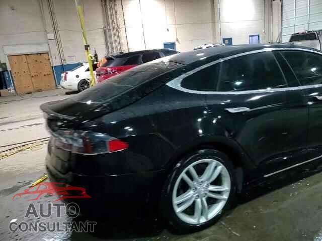 TESLA MODEL S 2016 - 5YJSA1E28GF152531