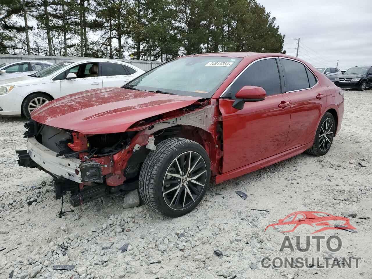 TOYOTA CAMRY 2021 - 4T1G11AK5MU450318