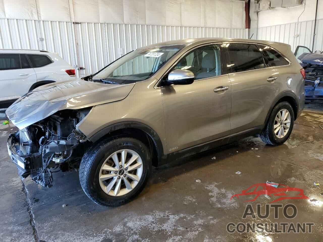 KIA SORENTO 2019 - 5XYPGDA56KG477055