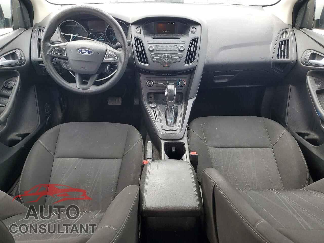 FORD FOCUS 2017 - 1FADP3F21HL347537