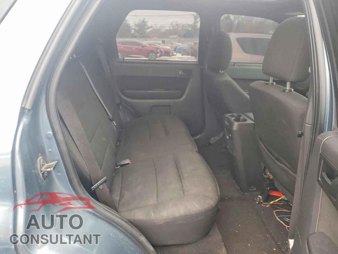 FORD ESCAPE 2010 - 1FMCU0D79AKB07400