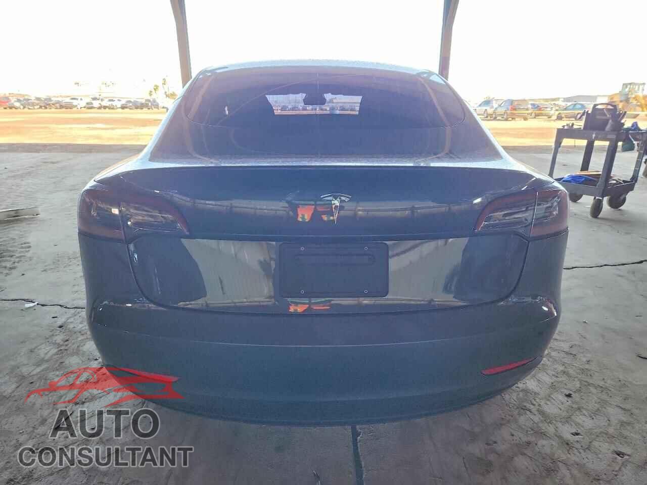 TESLA MODEL 3 2023 - 5YJ3E1EA9PF449565