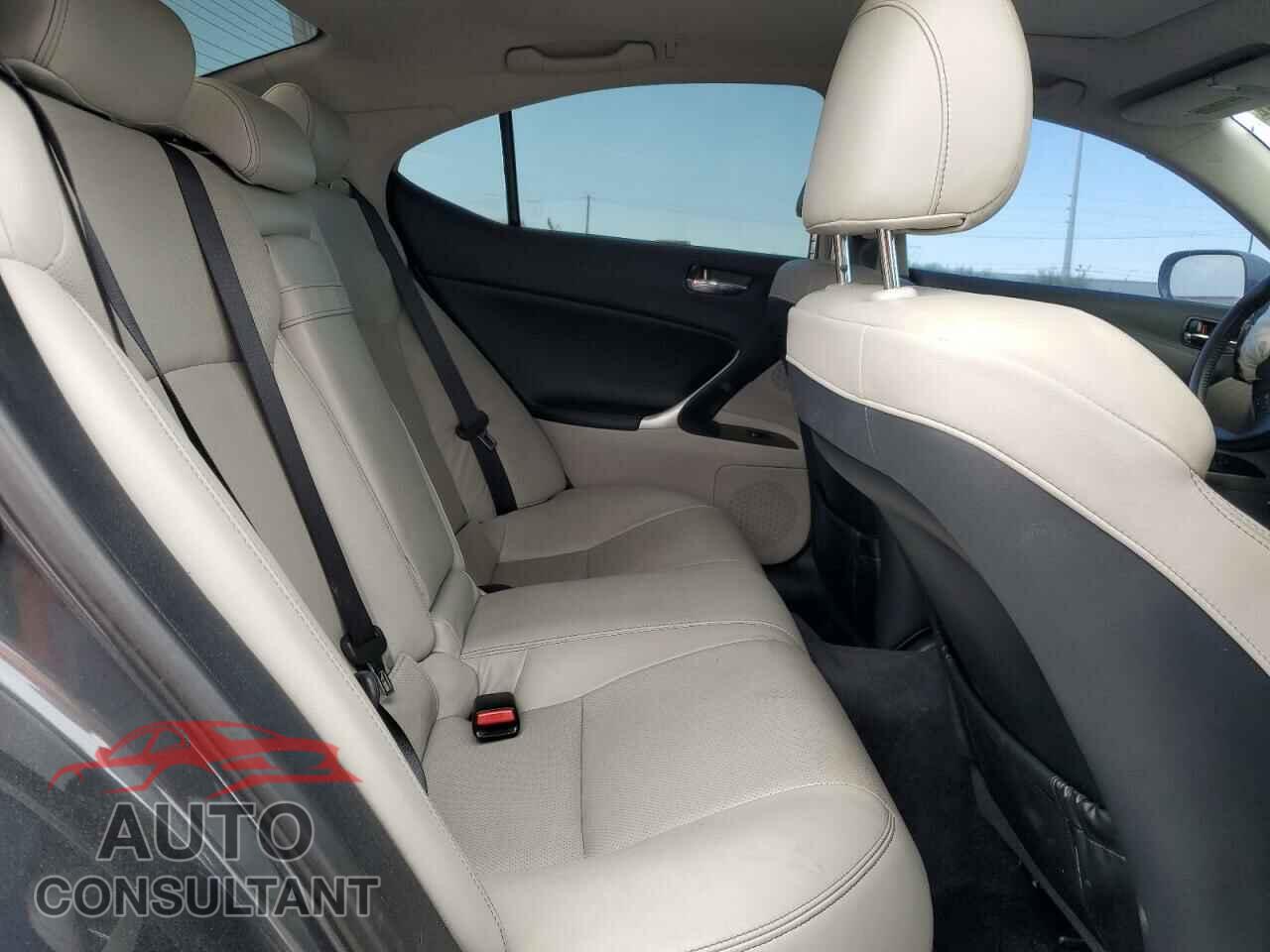 LEXUS IS 2010 - JTHBF5C28A5118799
