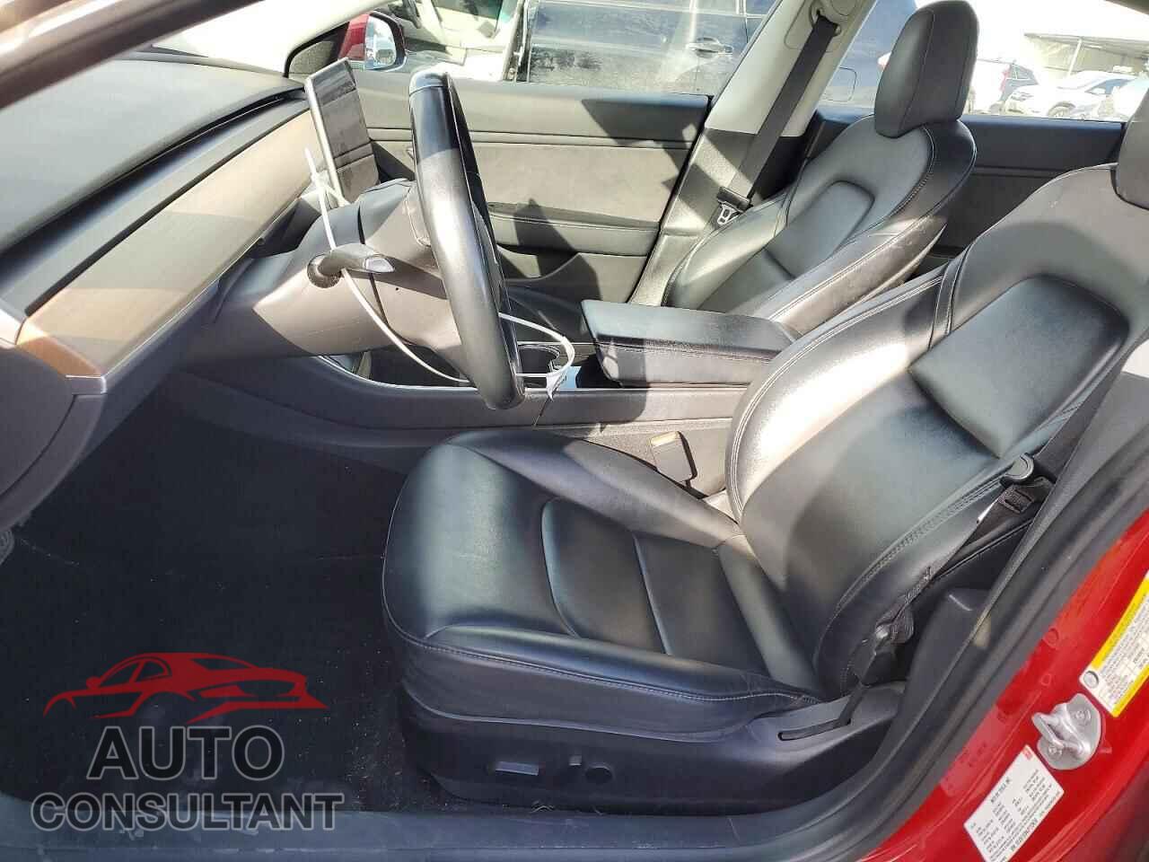 TESLA MODEL 3 2018 - 5YJ3E1EB4JF133670