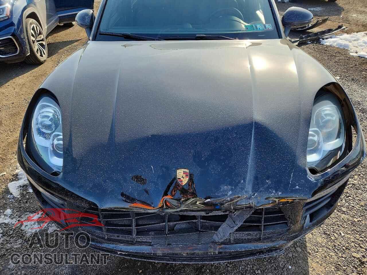PORSCHE MACAN 2018 - WP1AA2A59JLB13807