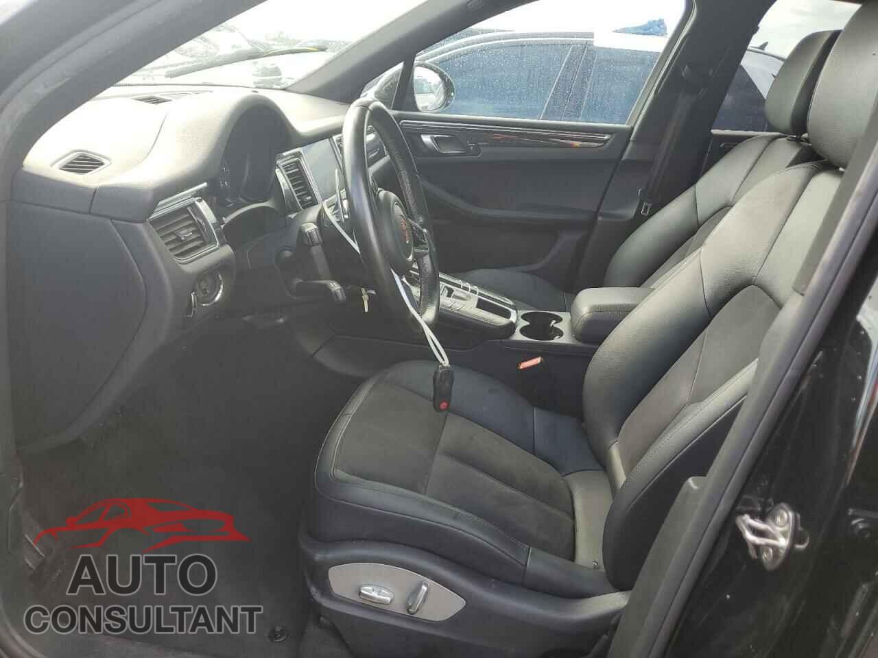 PORSCHE MACAN 2017 - WP1AA2A59HLB80921