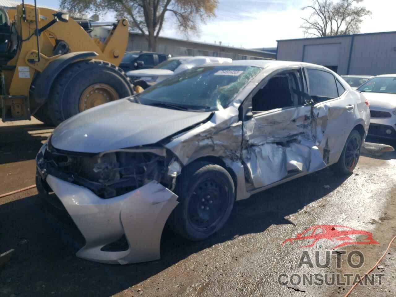 TOYOTA COROLLA 2018 - 5YFBURHE3JP749092