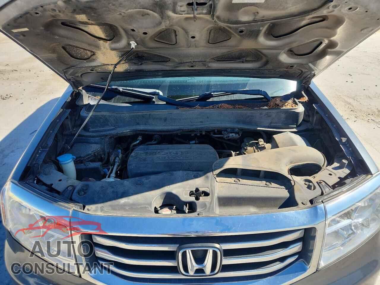 HONDA PILOT 2013 - 5FNYF4H5XDB044166