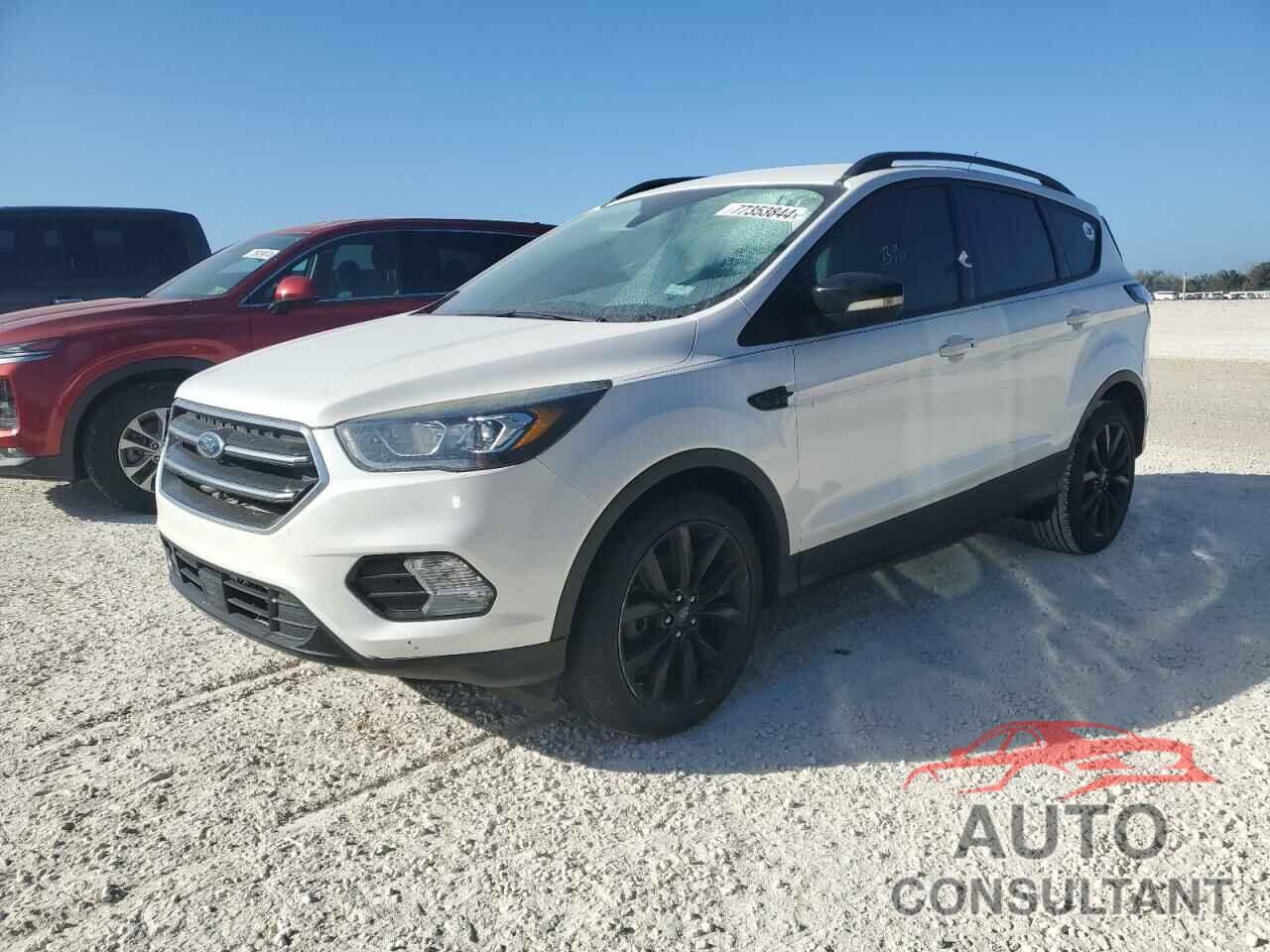 FORD ESCAPE 2017 - 1FMCU9J95HUE92902