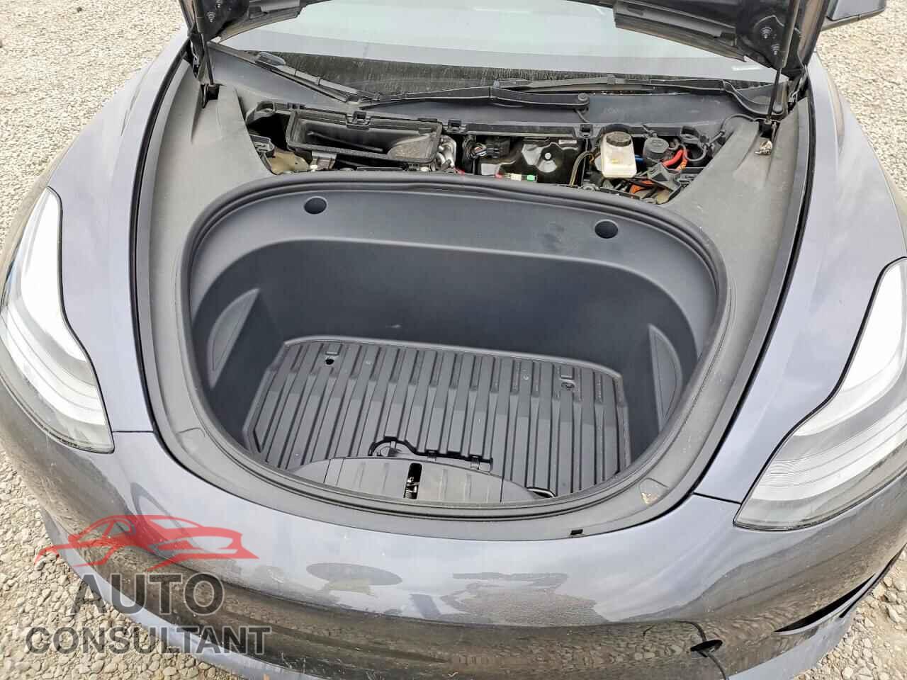 TESLA MODEL 3 2023 - 5YJ3E1EA4PF544678