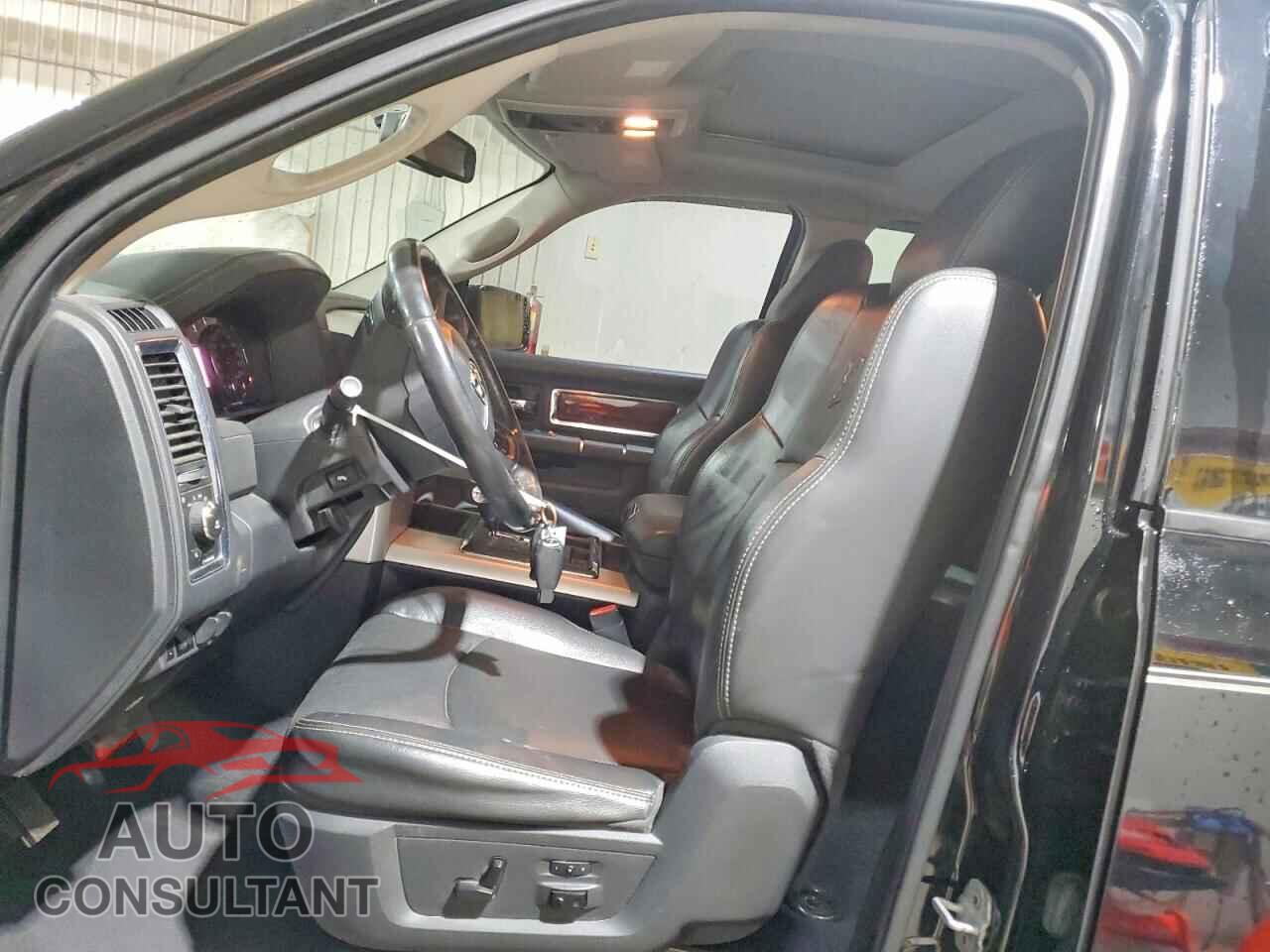 DODGE RAM 1500 2012 - 1C6RD7JT8CS125308