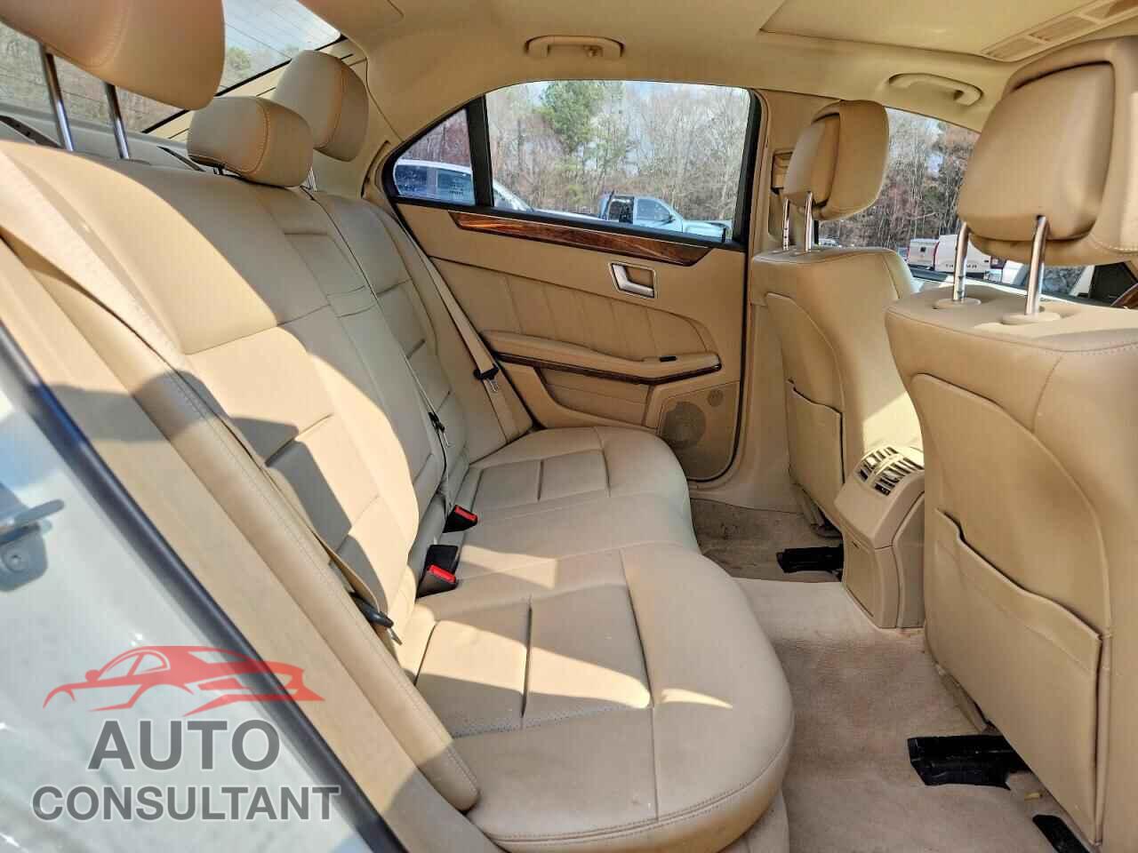 MERCEDES-BENZ E-CLASS 2012 - WDDHF5KB6CA654017
