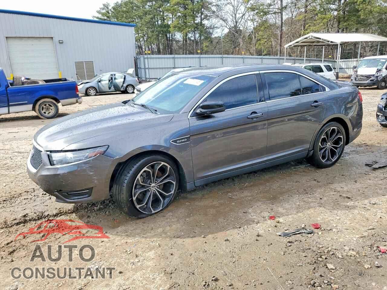 FORD TAURUS 2018 - 1FAHP2KT2JG115344