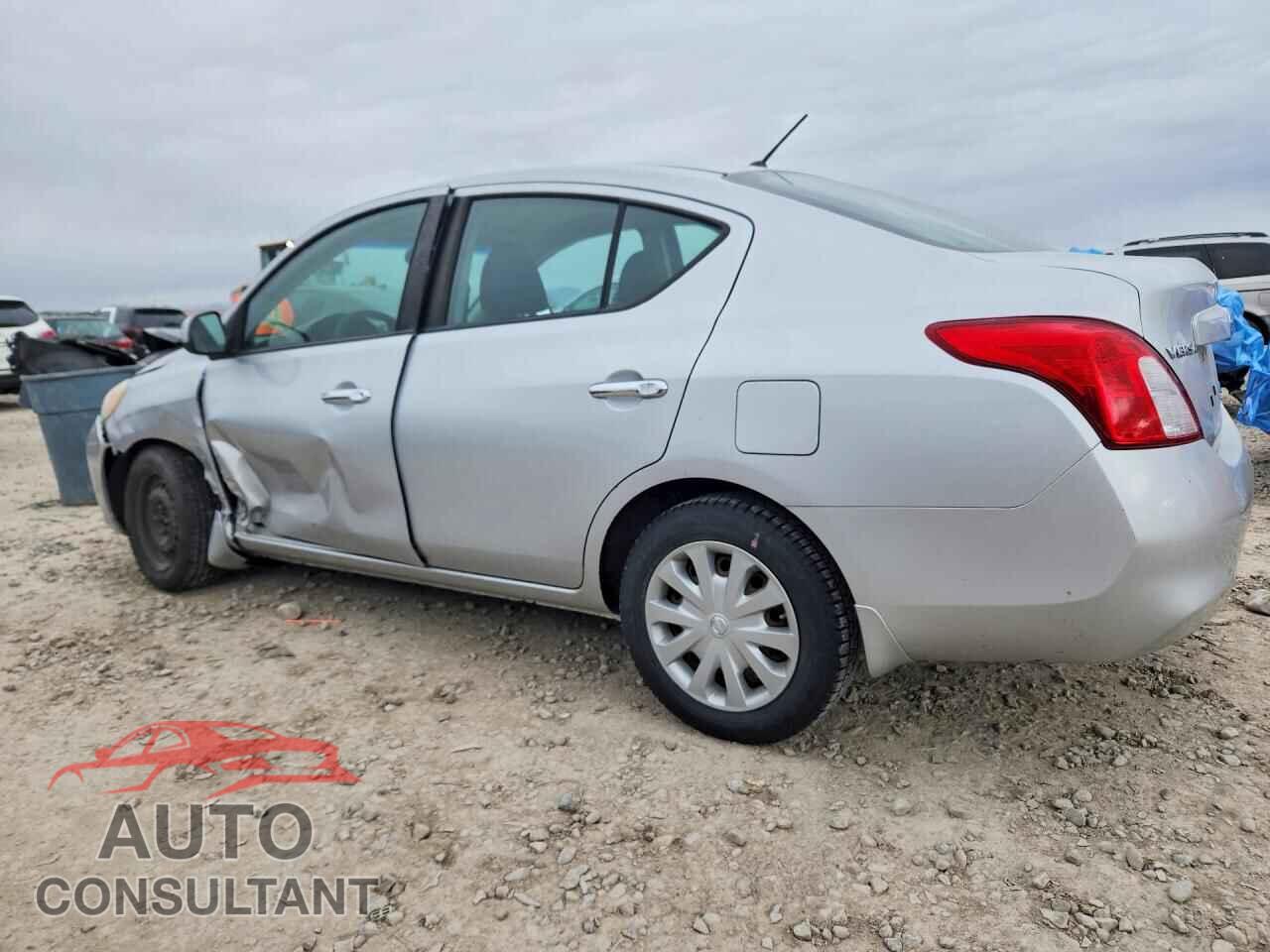 NISSAN VERSA 2012 - 3N1CN7AP1CL888352