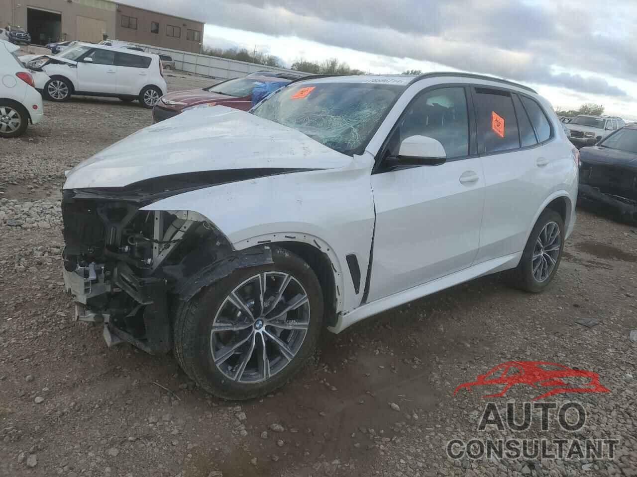 BMW X5 2022 - 5UXCR6C04N9M45490