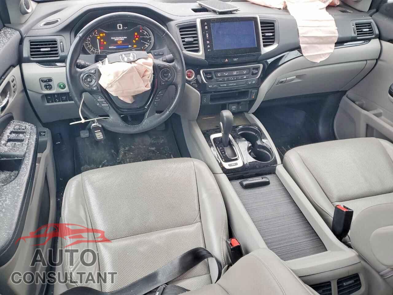 HONDA RIDGELINE 2017 - 5FPYK3F79HB036129