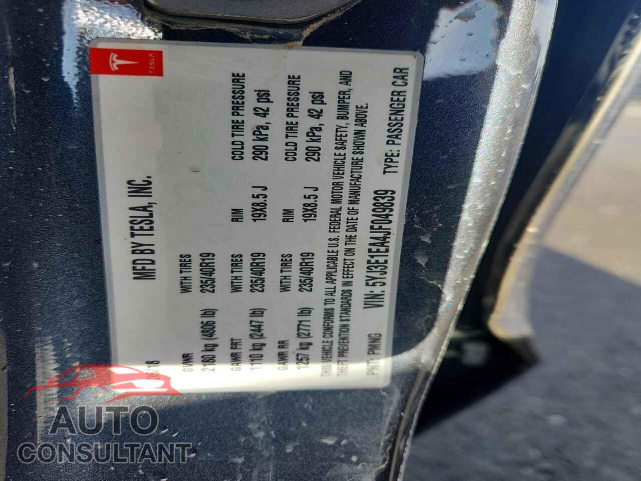 TESLA MODEL 3 2018 - 5YJ3E1EA4JF049839
