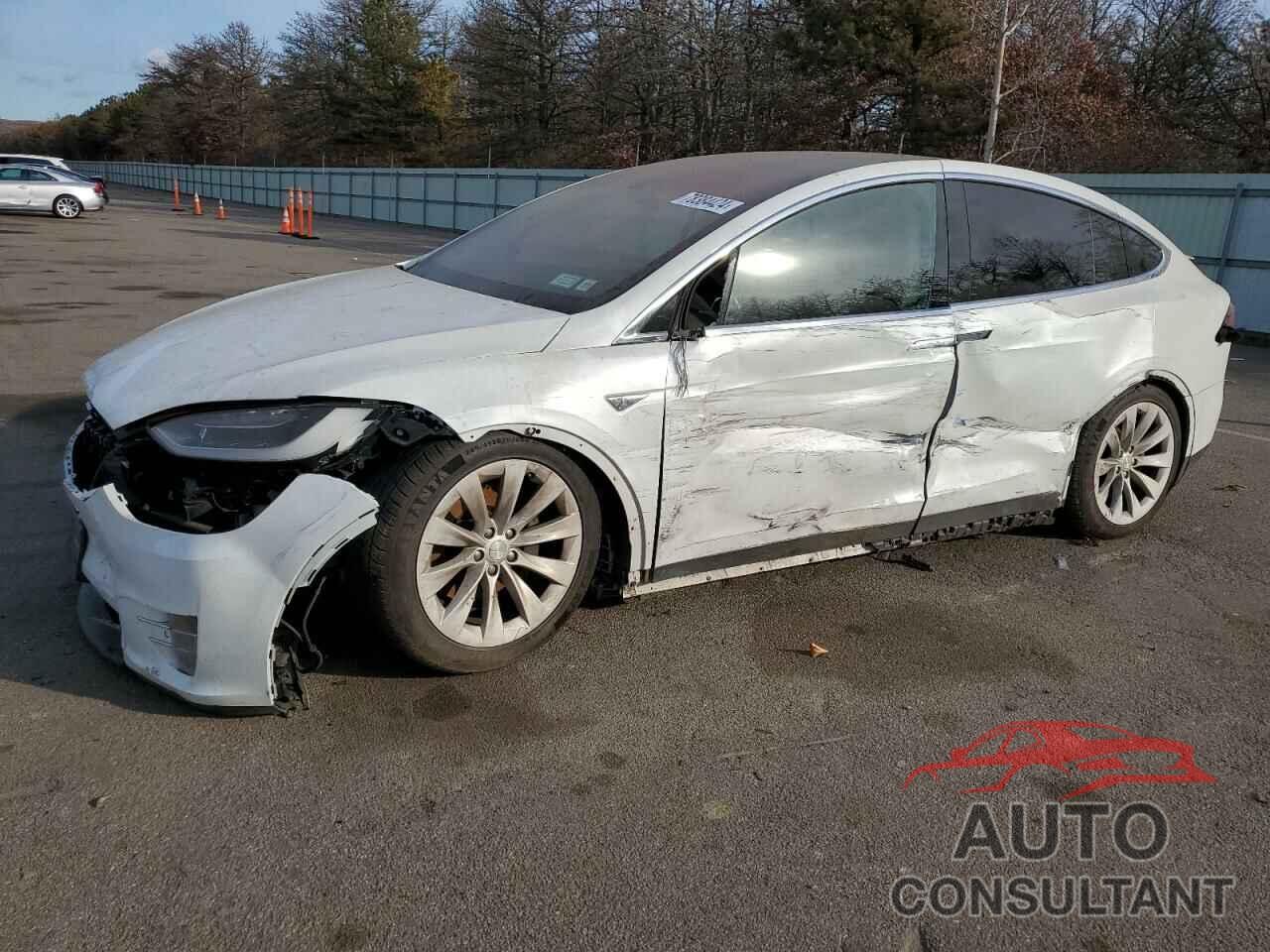 TESLA MODEL X 2016 - 5YJXCBE27GF018468