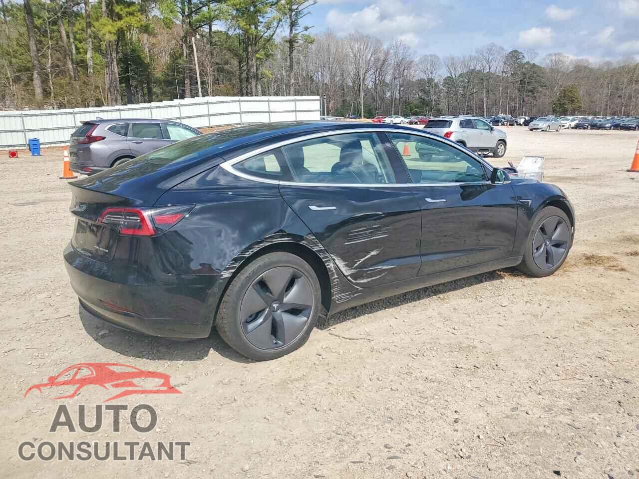 TESLA MODEL 3 2018 - 5YJ3E1EA4JF123082