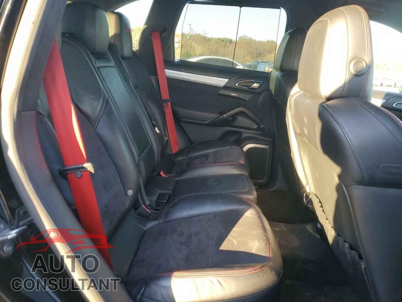 PORSCHE CAYENNE 2013 - WP1AD2A25DLA73159