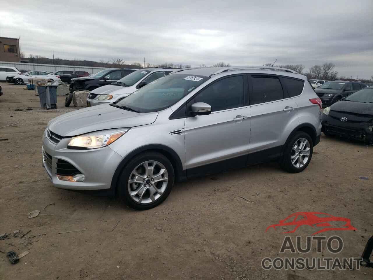FORD ESCAPE 2015 - 1FMCU0J92FUC12393