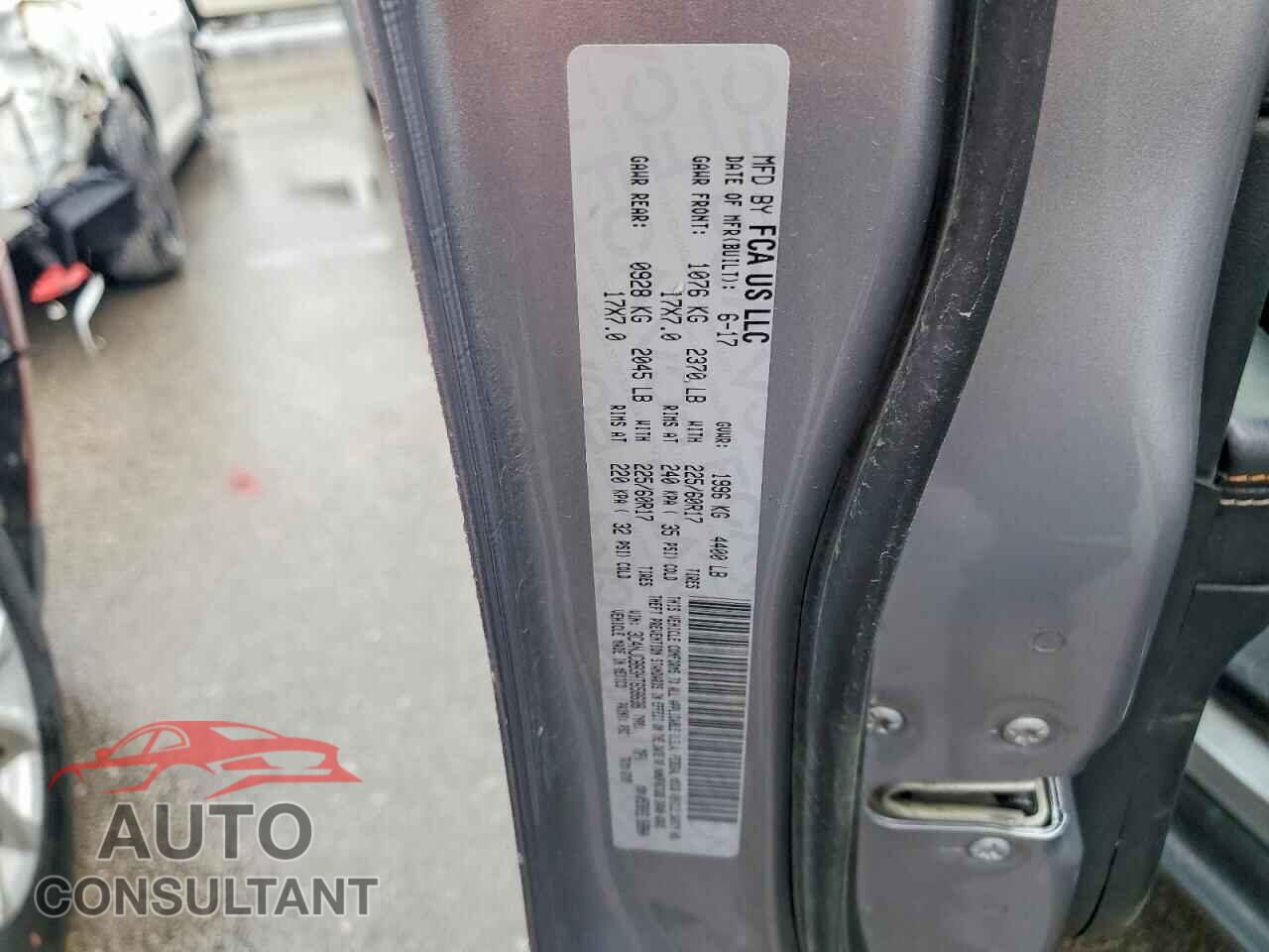 JEEP COMPASS 2017 - 3C4NJCBB3HT658638