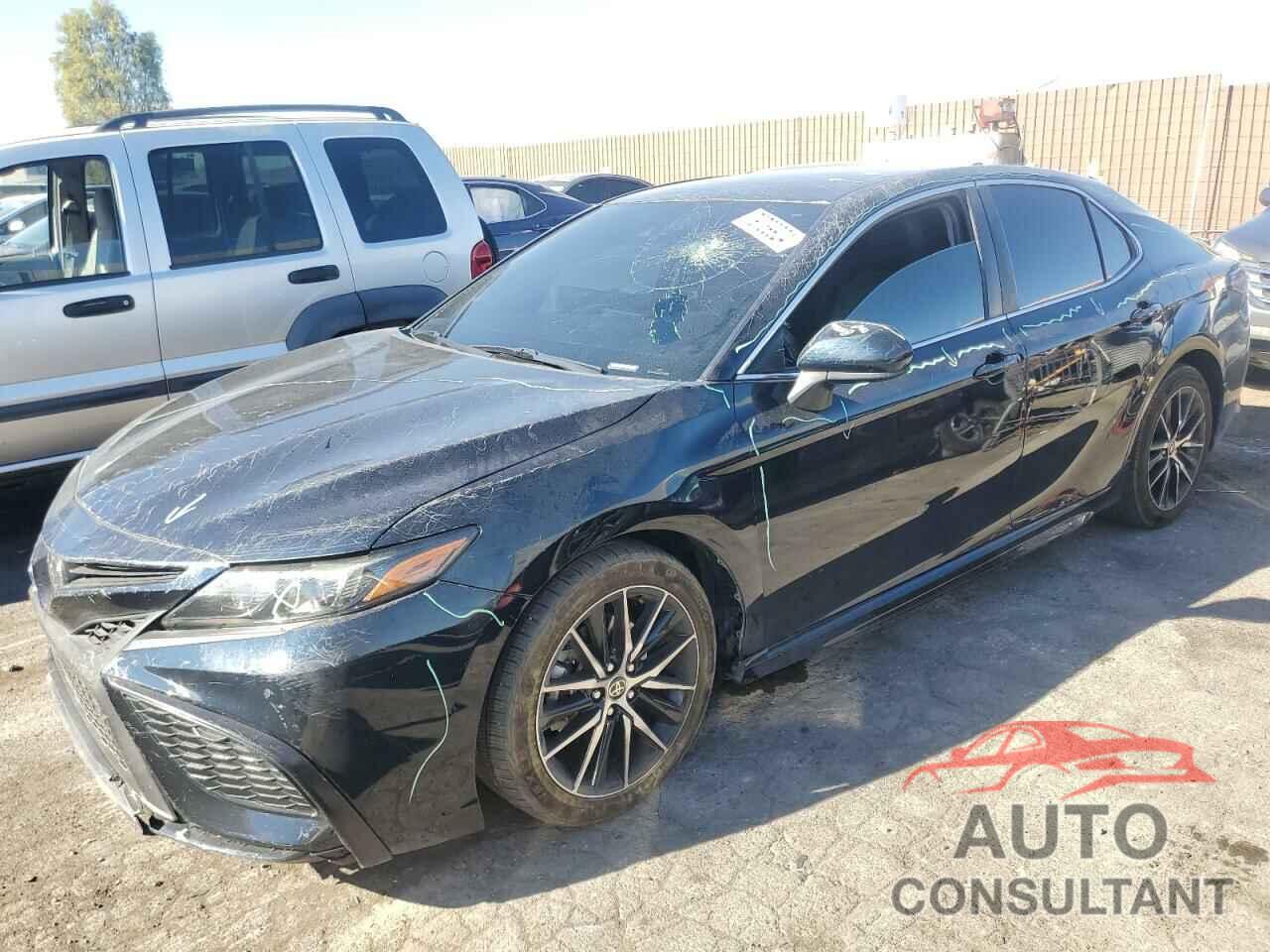 TOYOTA CAMRY 2021 - 4T1G11AK6MU423032