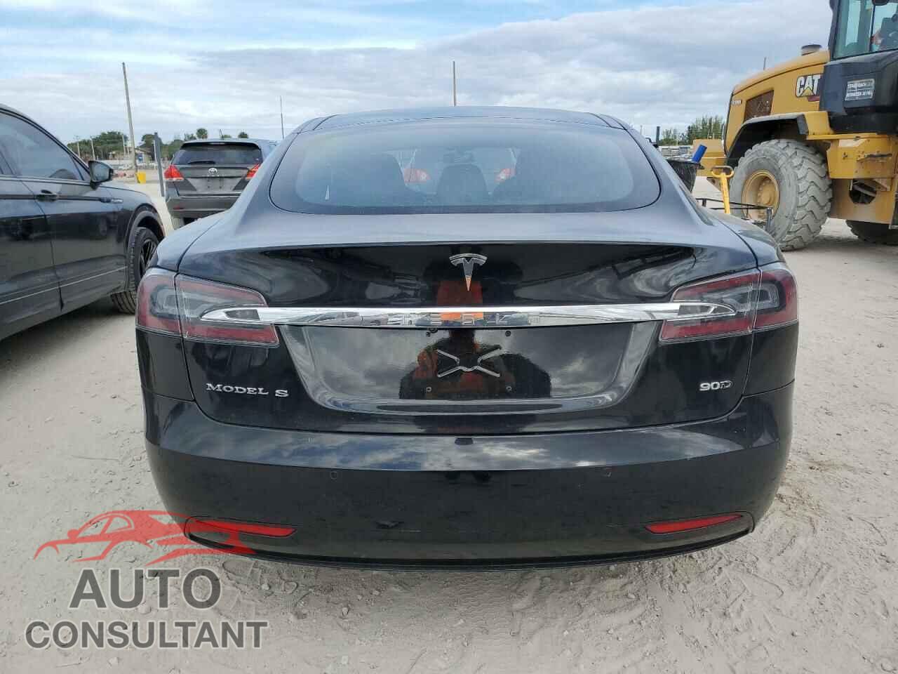 TESLA MODEL S 2017 - 5YJSA1E26HF199235