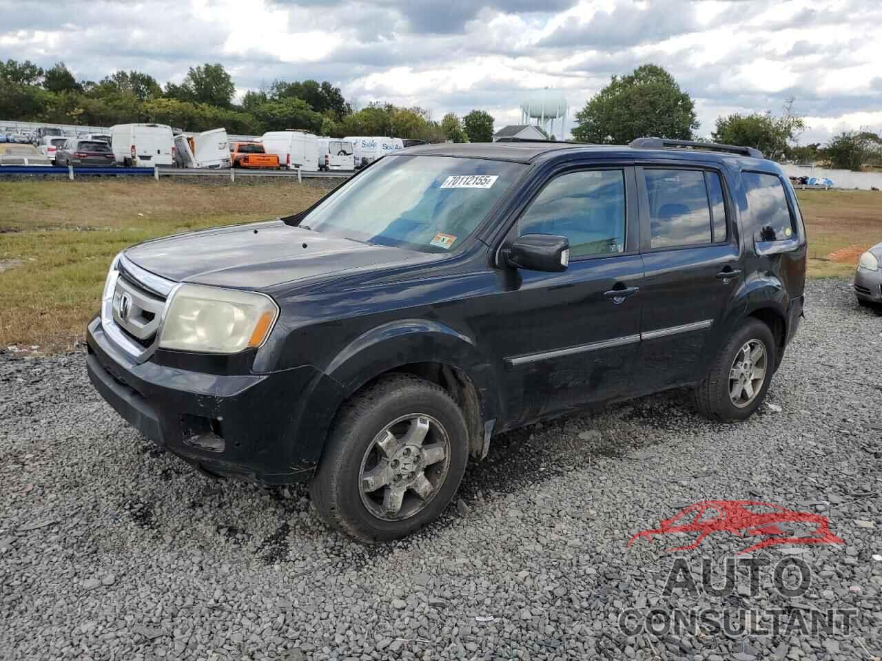 HONDA PILOT 2011 - 5FNYF4H93BB035986