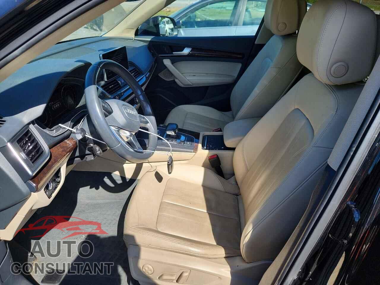 AUDI Q5 2019 - WA1BNAFY7K2071808