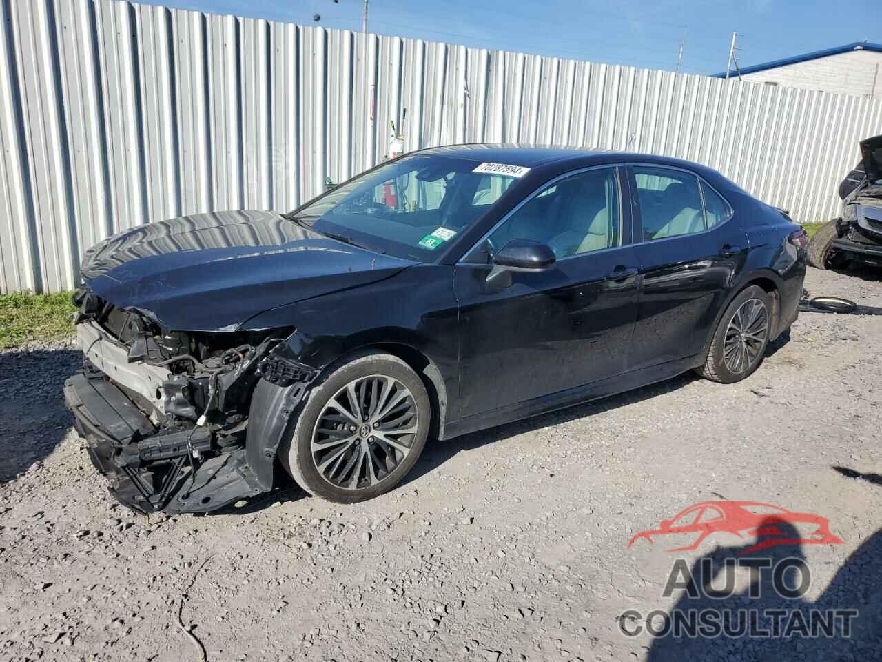 TOYOTA CAMRY 2018 - 4T1B11HK5JU546168