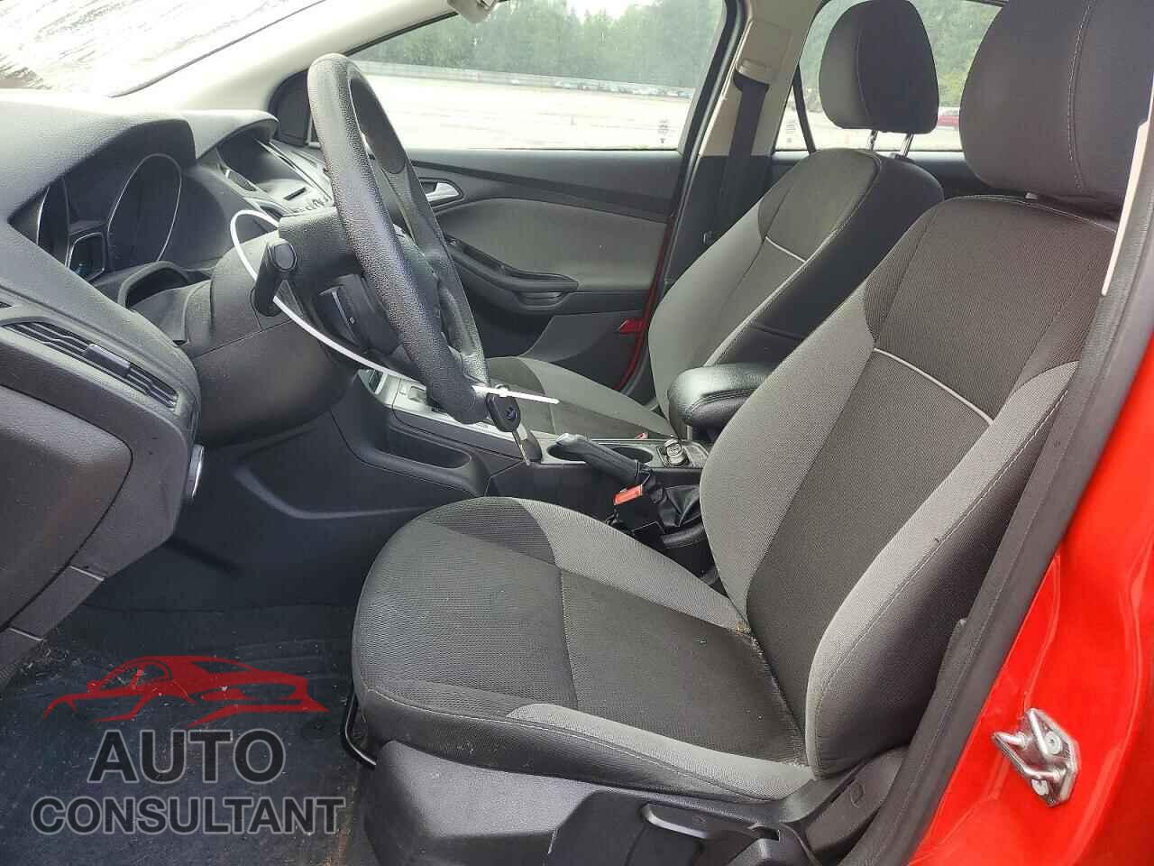 FORD FOCUS 2014 - 1FADP3F27EL433513