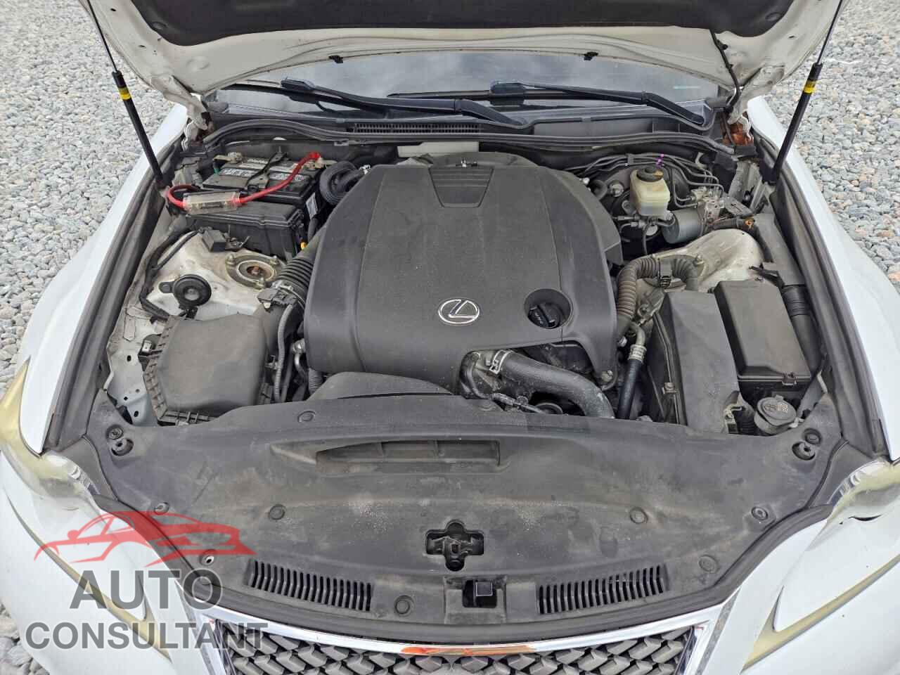 LEXUS IS 2014 - JTHBF1D22E5026746
