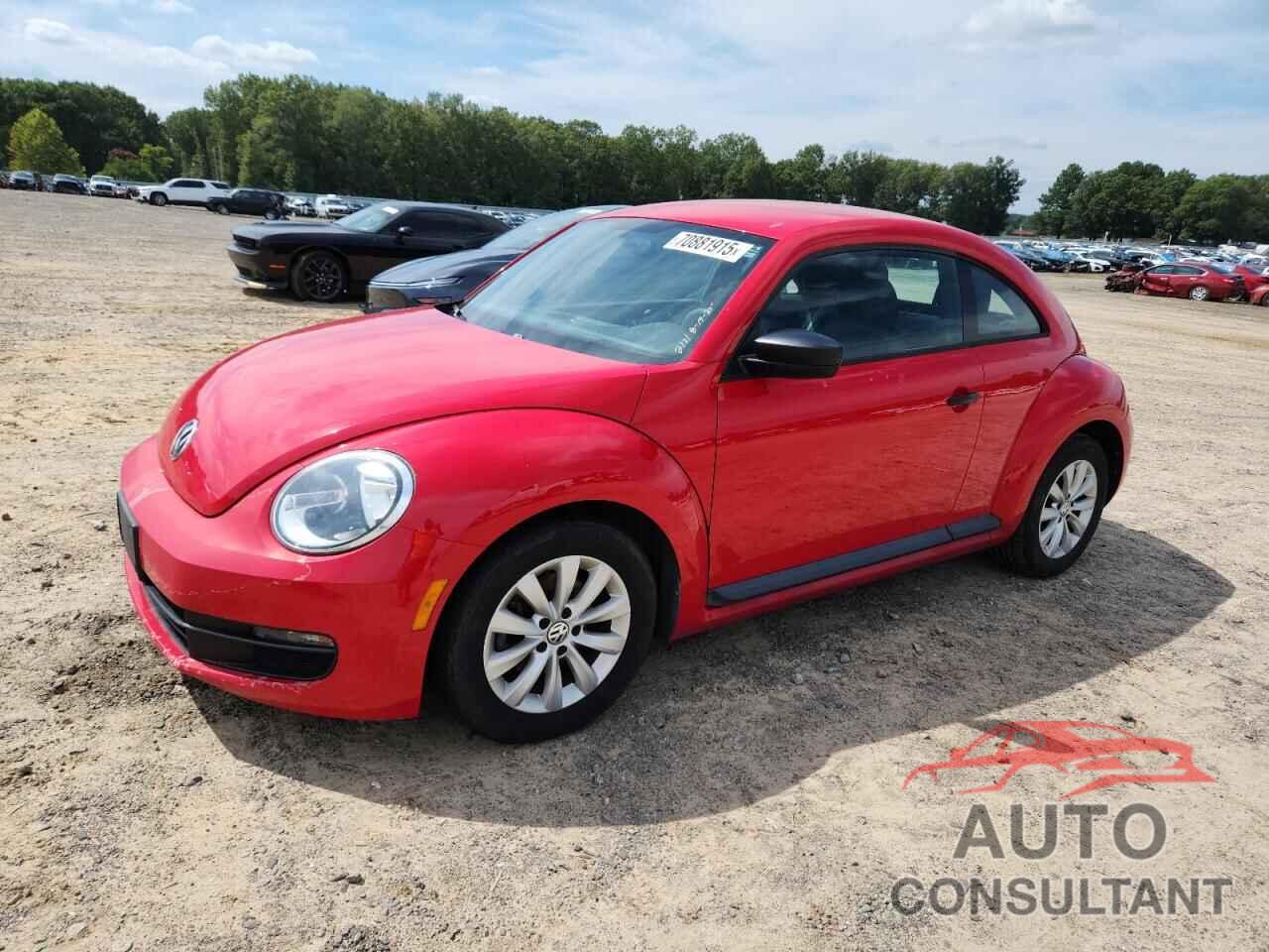 VOLKSWAGEN BEETLE 2015 - 3VWF17ATXFM606871