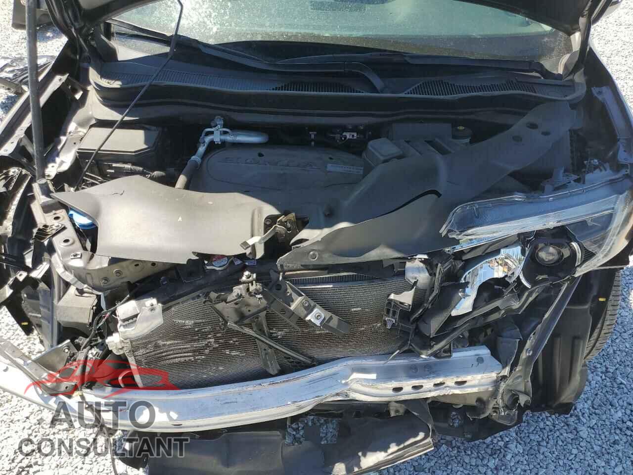 HONDA PILOT 2017 - 5FNYF5H96HB036371
