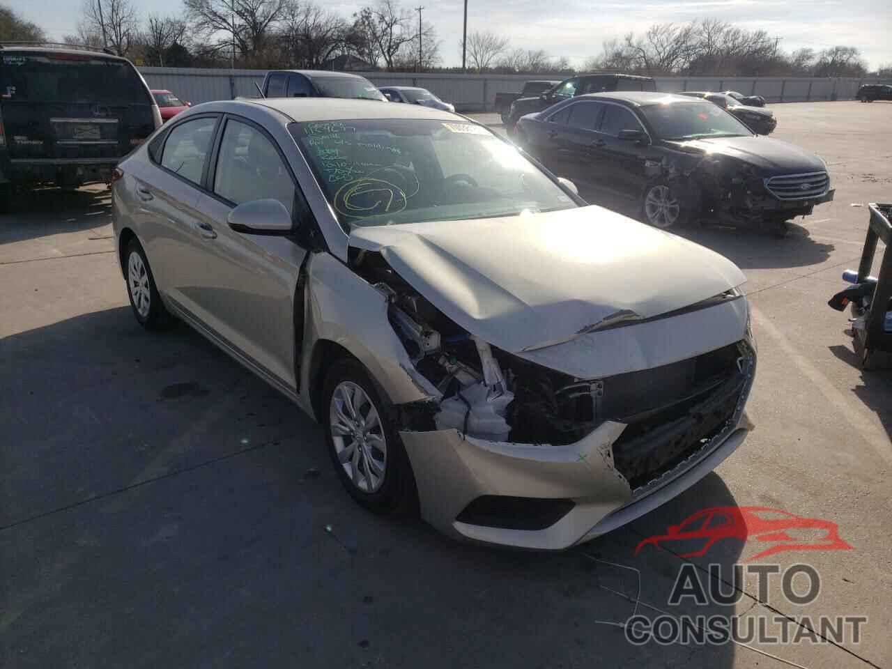HYUNDAI ACCENT 2018 - 3KPC24A30JE014612