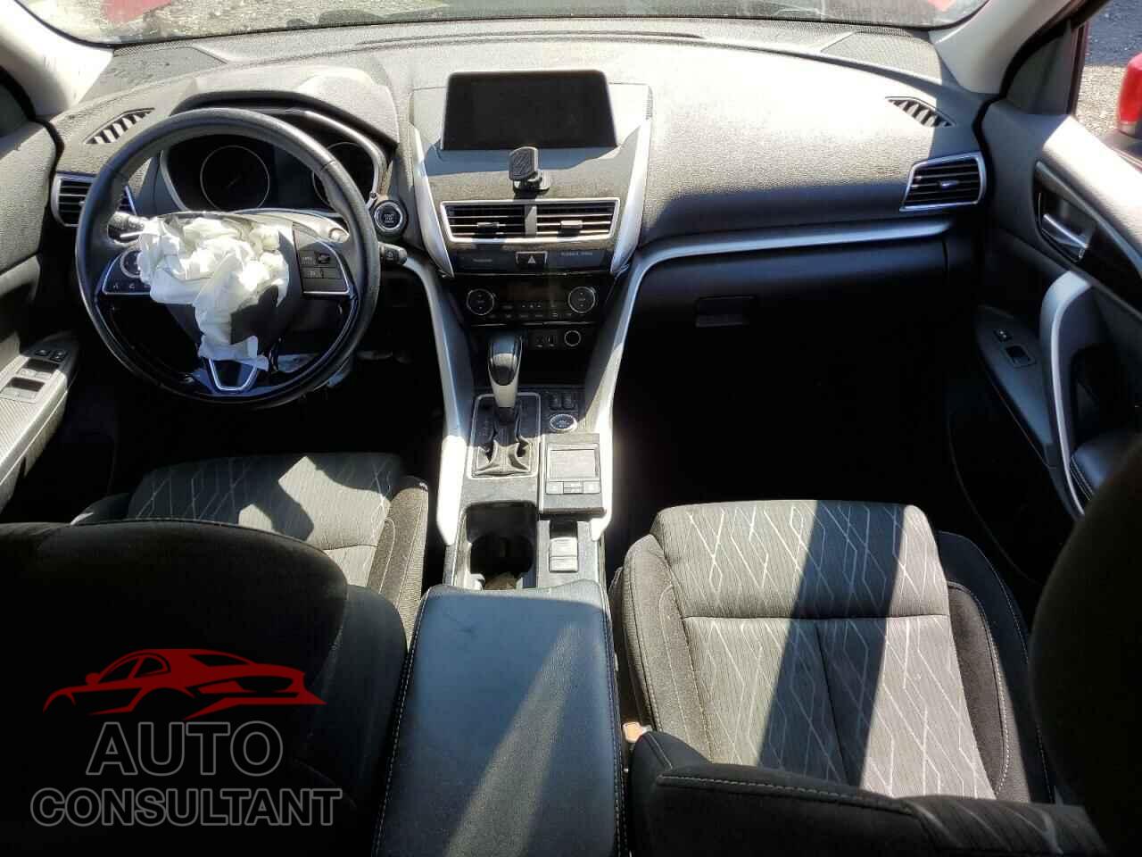 MITSUBISHI ECLIPSE 2018 - JA4AT5AA3JZ047448
