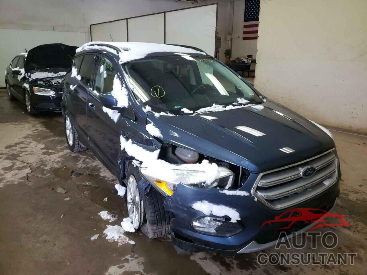 FORD ESCAPE 2018 - 1FMCU0GDXJUA70721