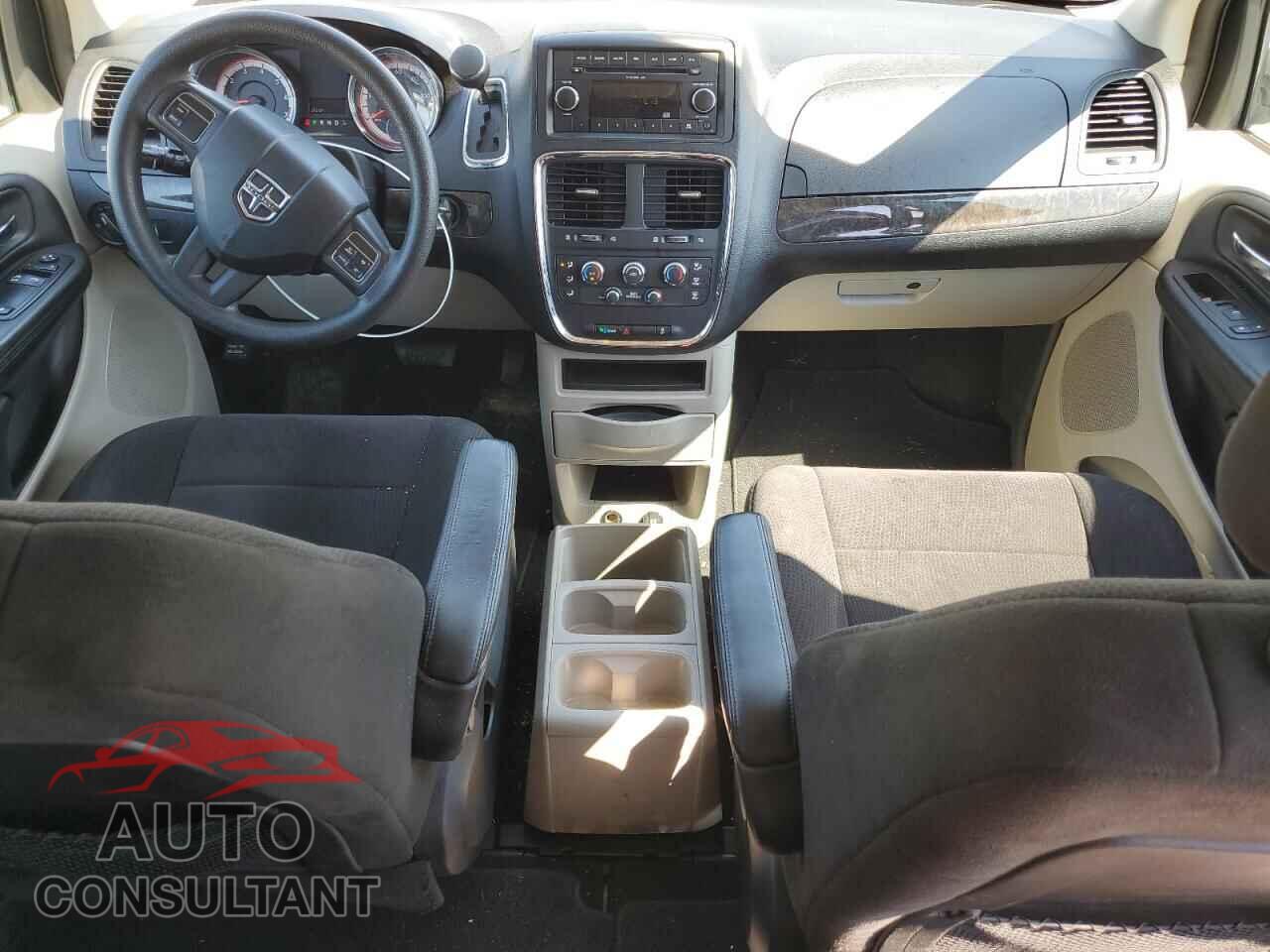 DODGE CARAVAN 2011 - 2D4RN4DG7BR743175