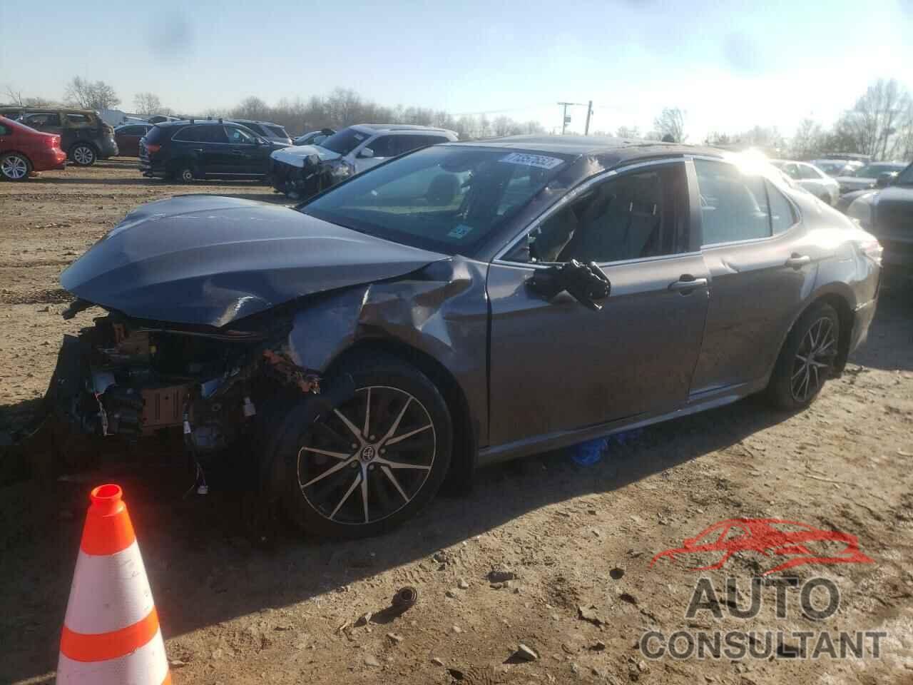 TOYOTA CAMRY 2021 - 4T1G11BK2MU025752