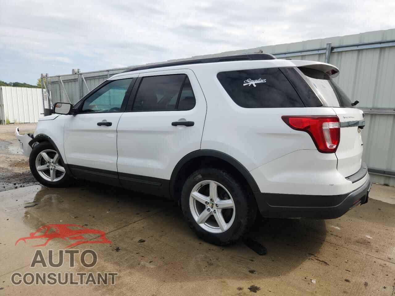 FORD EXPLORER 2018 - 1FM5K7B86JGB81170