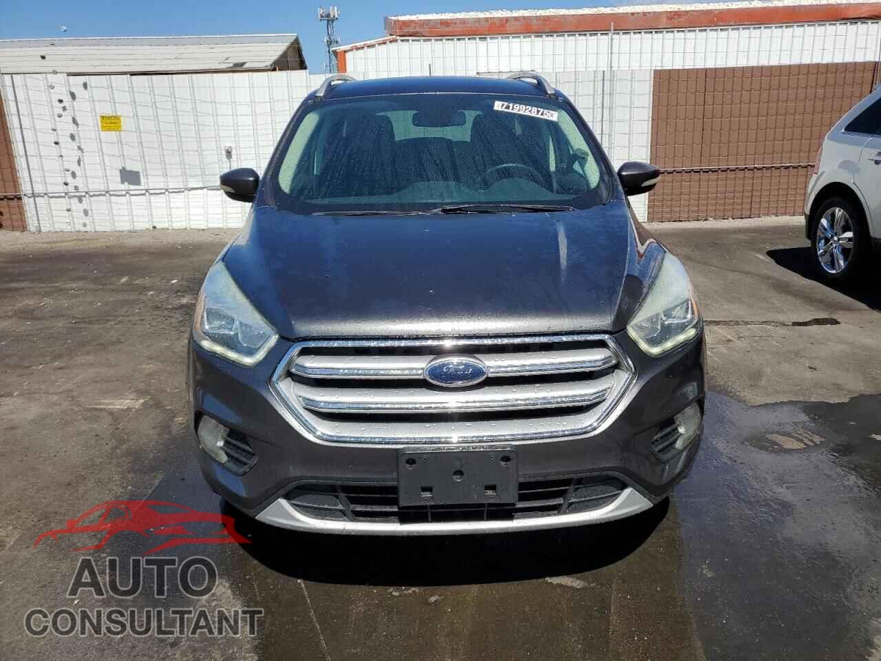 FORD ESCAPE 2017 - 1FMCU0JD4HUD20439