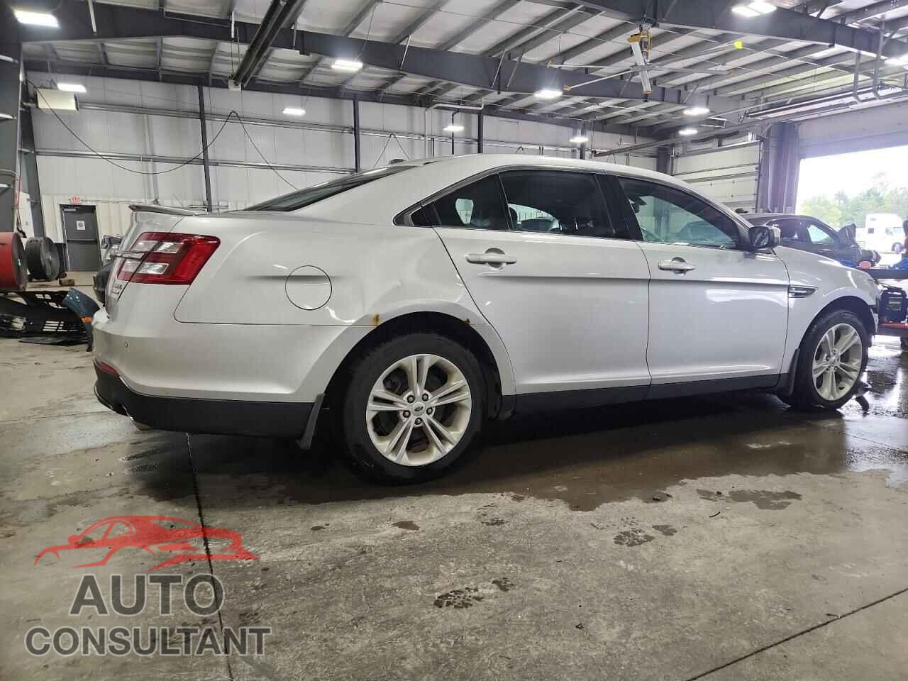 FORD TAURUS 2014 - 1FAHP2E8XEG174655