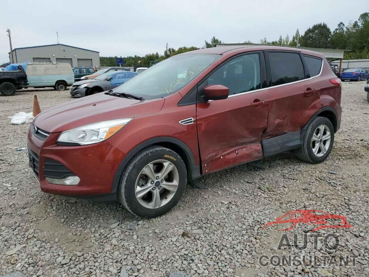 FORD ESCAPE 2015 - 1FMCU0G9XFUA73184